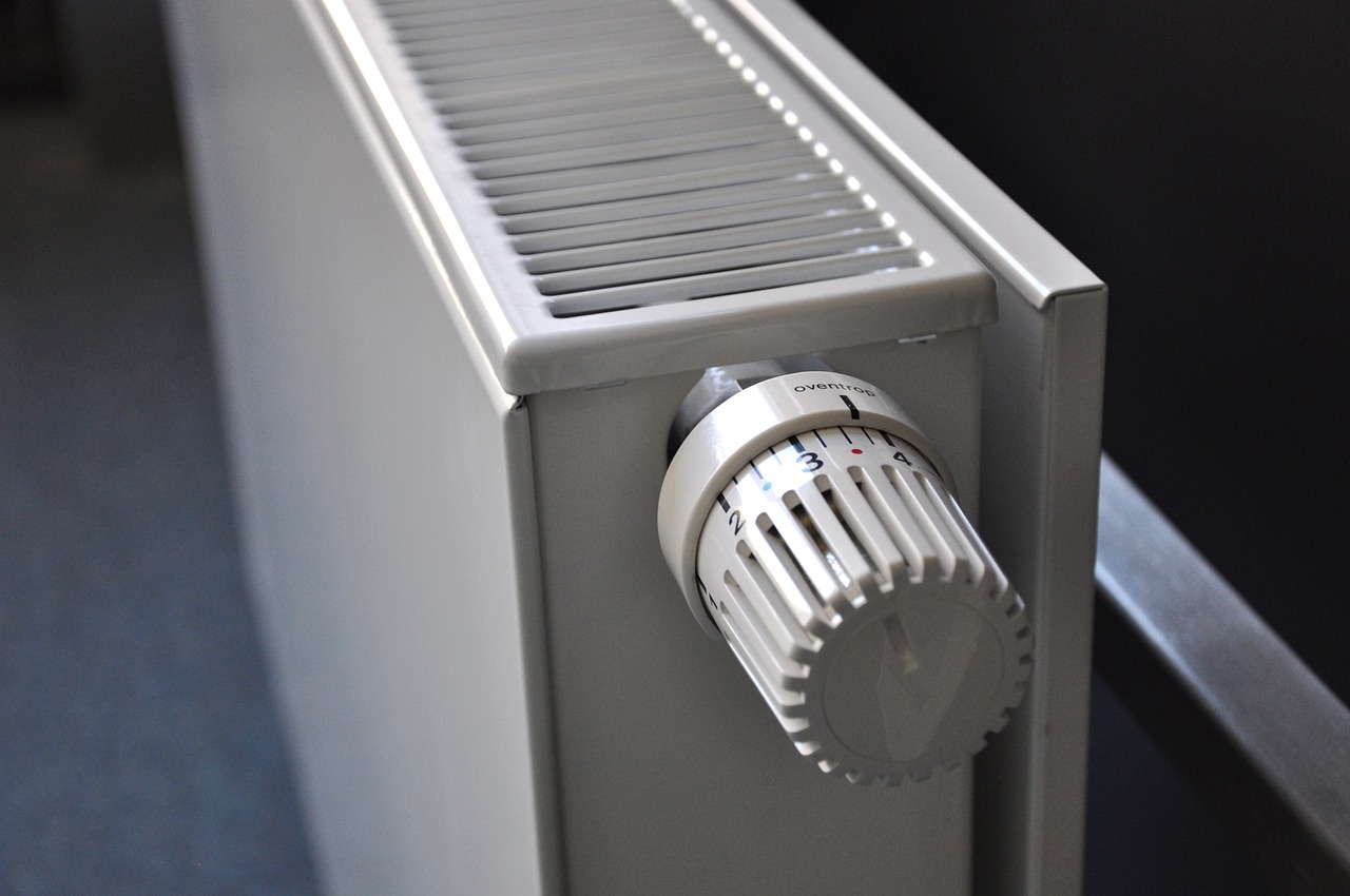 Remplacement de radiateurs, robinets thermostatiques, régulations…